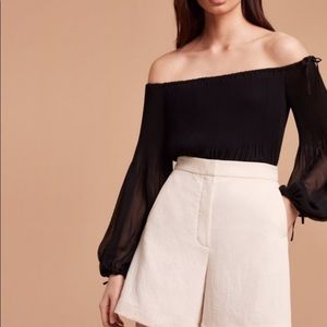 Aritzia - Wilfred Talence off-shoulder Blouse